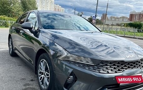 KIA K5, 2021 год, 2 500 000 рублей, 11 фотография