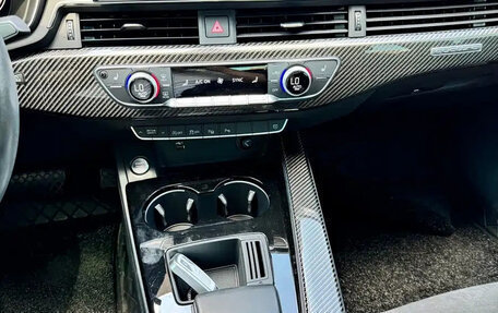 Audi A4, 2022 год, 2 520 000 рублей, 12 фотография