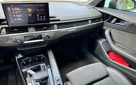 Audi A4, 2022 год, 2 520 000 рублей, 11 фотография