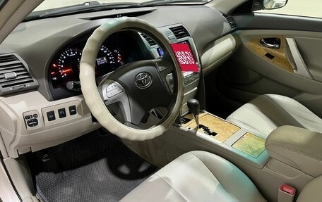 Toyota Camry, 2007 год, 1 100 000 рублей, 14 фотография