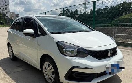Honda Fit, 2021 год, 1 210 000 рублей, 1 фотография
