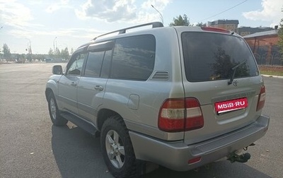 Toyota Land Cruiser 100 рестайлинг 2, 2007 год, 3 100 000 рублей, 1 фотография