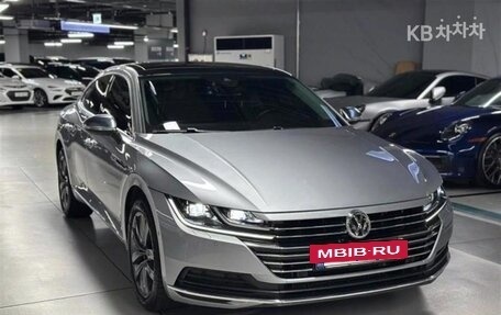Volkswagen Arteon I, 2021 год, 1 885 000 рублей, 2 фотография