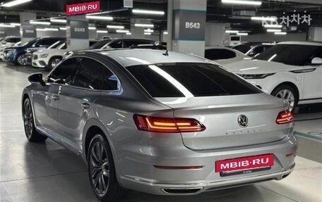 Volkswagen Arteon I, 2021 год, 1 885 000 рублей, 4 фотография