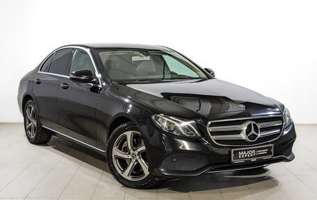 Mercedes-Benz E-Класс, 2017 год, 2 860 000 рублей, 3 фотография