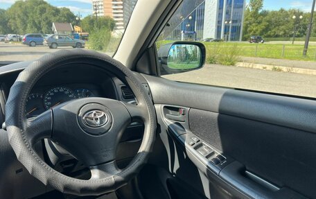 Toyota Corolla, 2004 год, 779 000 рублей, 17 фотография