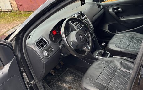 Volkswagen Polo VI (EU Market), 2013 год, 600 000 рублей, 10 фотография
