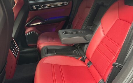 Porsche Cayenne III, 2022 год, 17 390 000 рублей, 14 фотография