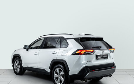 Toyota RAV4, 2020 год, 2 900 000 рублей, 6 фотография