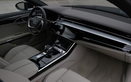 Audi A8, 2023 год, 10 800 000 рублей, 5 фотография