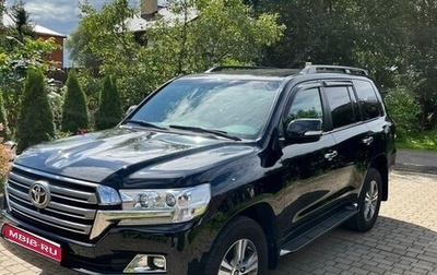 Toyota Land Cruiser 200, 2019 год, 6 990 000 рублей, 1 фотография