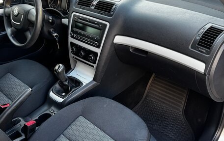 Skoda Octavia, 2011 год, 940 000 рублей, 17 фотография