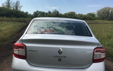 Renault Logan II, 2016 год, 750 000 рублей, 4 фотография