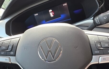 Volkswagen Taos, 2021 год, 2 650 000 рублей, 8 фотография