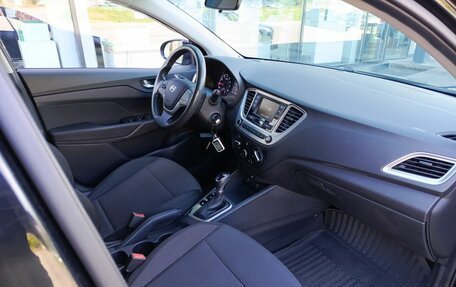 Hyundai Solaris II рестайлинг, 2019 год, 1 099 800 рублей, 13 фотография