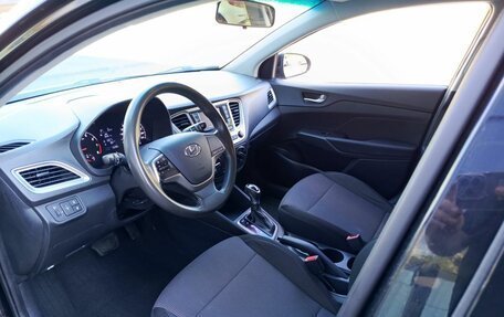 Hyundai Solaris II рестайлинг, 2019 год, 1 099 800 рублей, 20 фотография