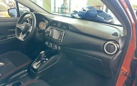 Nissan Versa, 2021 год, 1 240 000 рублей, 14 фотография