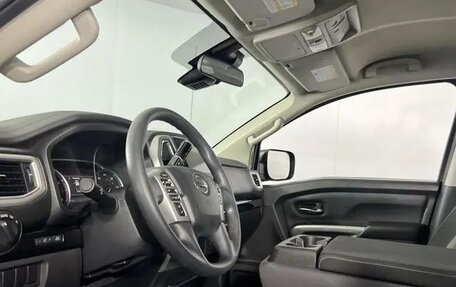 Nissan Titan II, 2021 год, 7 720 000 рублей, 8 фотография
