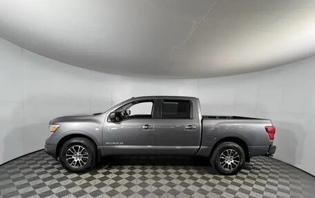 Nissan Titan II, 2021 год, 7 720 000 рублей, 7 фотография