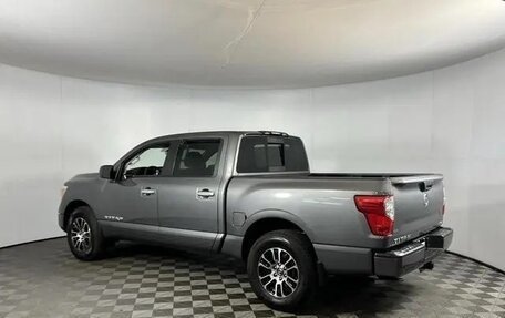 Nissan Titan II, 2021 год, 7 720 000 рублей, 6 фотография