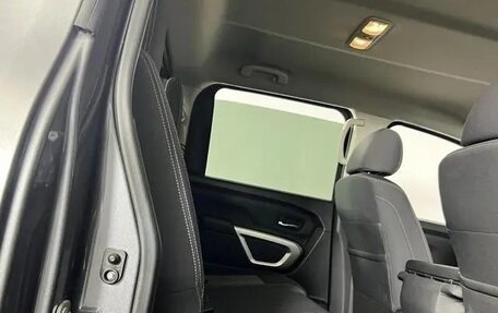 Nissan Titan II, 2021 год, 7 720 000 рублей, 27 фотография