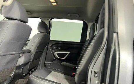 Nissan Titan II, 2021 год, 7 720 000 рублей, 26 фотография