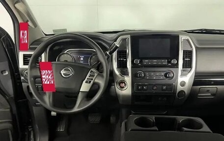 Nissan Titan II, 2021 год, 7 720 000 рублей, 11 фотография