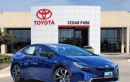 Toyota Prius IV XW50, 2025 год, 4 900 000 рублей, 2 фотография