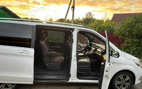 Mercedes-Benz V-Класс, 2014 год, 3 400 000 рублей, 15 фотография
