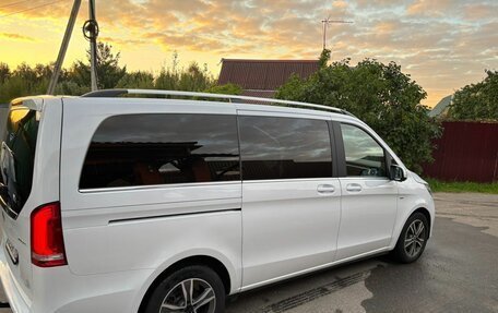 Mercedes-Benz V-Класс, 2014 год, 3 400 000 рублей, 19 фотография