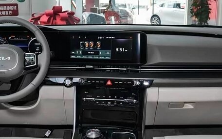 KIA Carnival, 2021 год, 3 180 000 рублей, 7 фотография