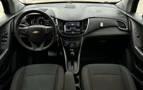 Chevrolet Trax, 2022 год, 1 890 000 рублей, 7 фотография