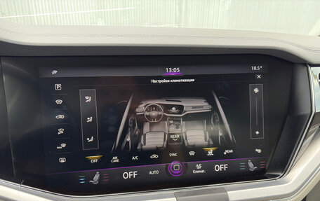 Volkswagen Touareg III, 2018 год, 4 500 000 рублей, 18 фотография