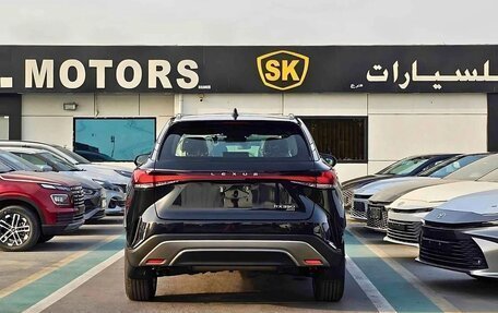 Lexus RX IV рестайлинг, 2025 год, 7 500 000 рублей, 3 фотография