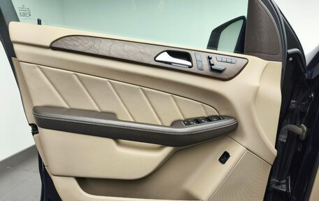 Mercedes-Benz GL-Класс, 2015 год, 2 500 000 рублей, 10 фотография