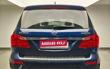 Mercedes-Benz GL-Класс, 2015 год, 2 500 000 рублей, 4 фотография