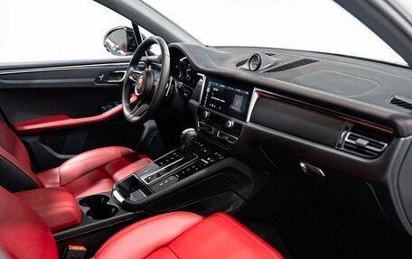 Porsche Macan I рестайлинг, 2024 год, 8 800 000 рублей, 6 фотография