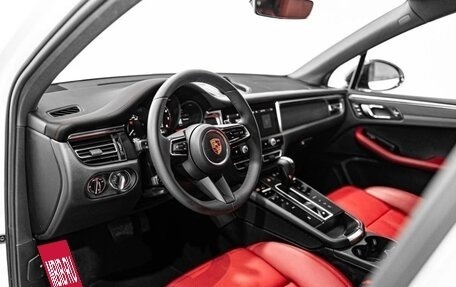 Porsche Macan I рестайлинг, 2024 год, 8 800 000 рублей, 8 фотография
