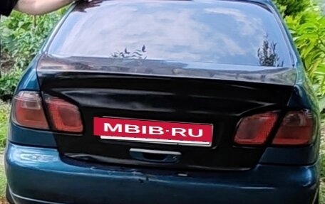 Nissan Primera II рестайлинг, 2001 год, 300 000 рублей, 2 фотография