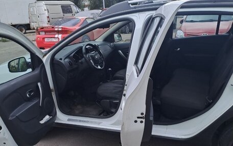 Renault Sandero II рестайлинг, 2018 год, 1 200 000 рублей, 5 фотография