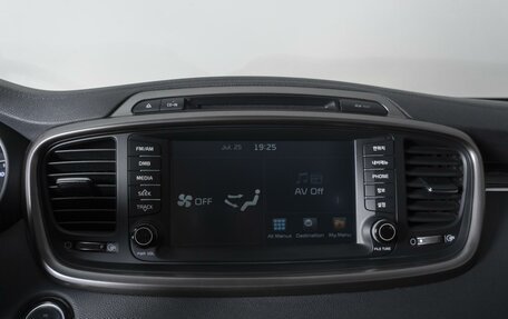 KIA Sorento II рестайлинг, 2016 год, 2 448 000 рублей, 14 фотография