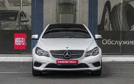 Mercedes-Benz E-Класс, 2013 год, 1 989 000 рублей, 3 фотография