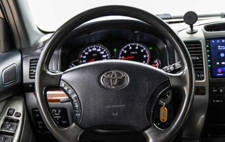 Toyota Land Cruiser Prado 120 рестайлинг, 2008 год, 1 658 000 рублей, 14 фотография
