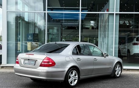 Mercedes-Benz E-Класс, 2004 год, 765 000 рублей, 5 фотография