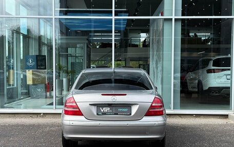 Mercedes-Benz E-Класс, 2004 год, 765 000 рублей, 6 фотография