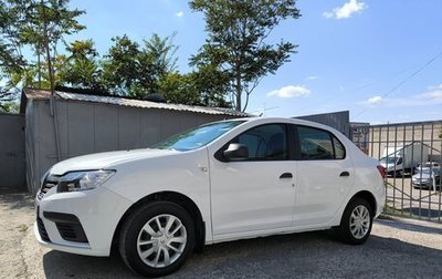 Renault Logan II, 2018 год, 550 000 рублей, 1 фотография