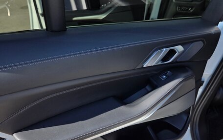 BMW X5, 2019 год, 4 400 000 рублей, 16 фотография