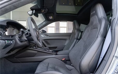 Porsche 911, 2025 год, 26 000 000 рублей, 8 фотография