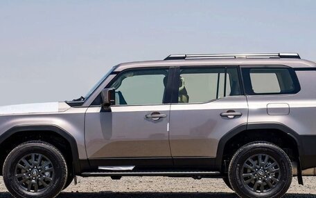 Toyota Land Cruiser Prado, 2025 год, 5 800 000 рублей, 7 фотография