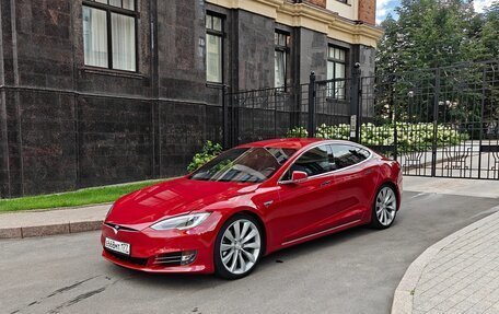 Tesla Model S I, 2016 год, 2 700 000 рублей, 2 фотография
